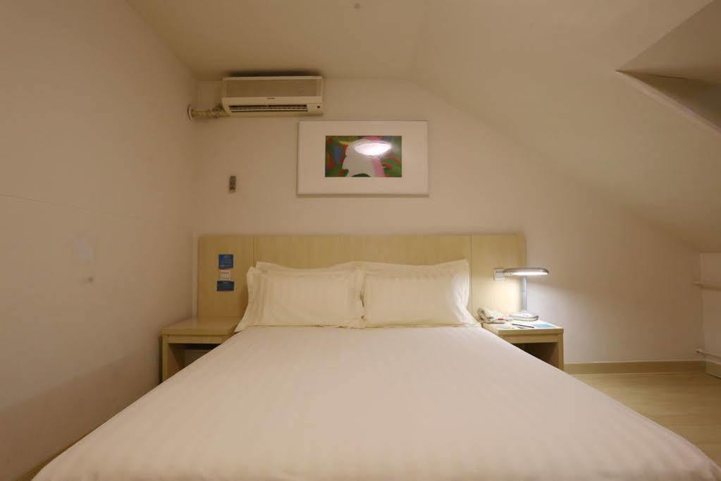 Beijing Zhanghe Hotel Экстерьер фото